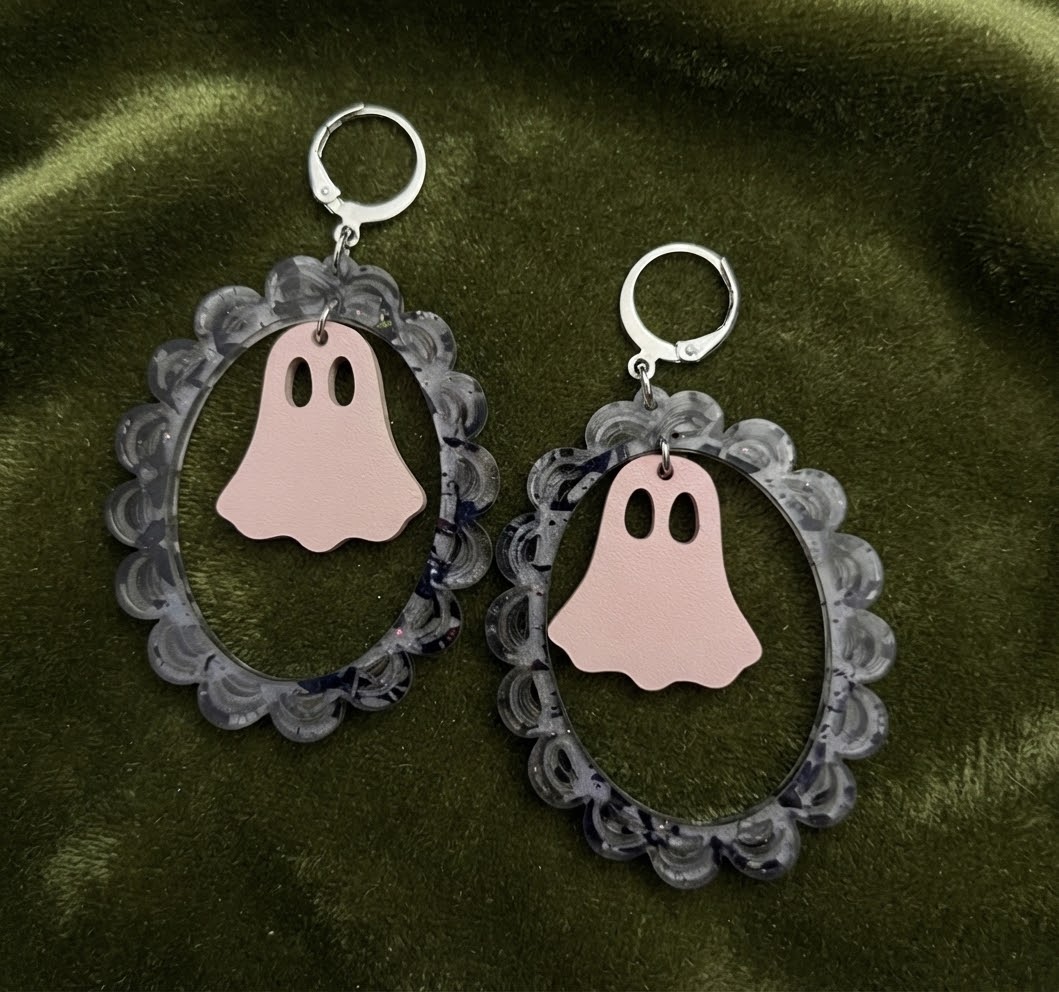 Spooky Cute Ghost & Scalloped Frame Dangle Earrings | Laser-Cut Acrylic Jewelry