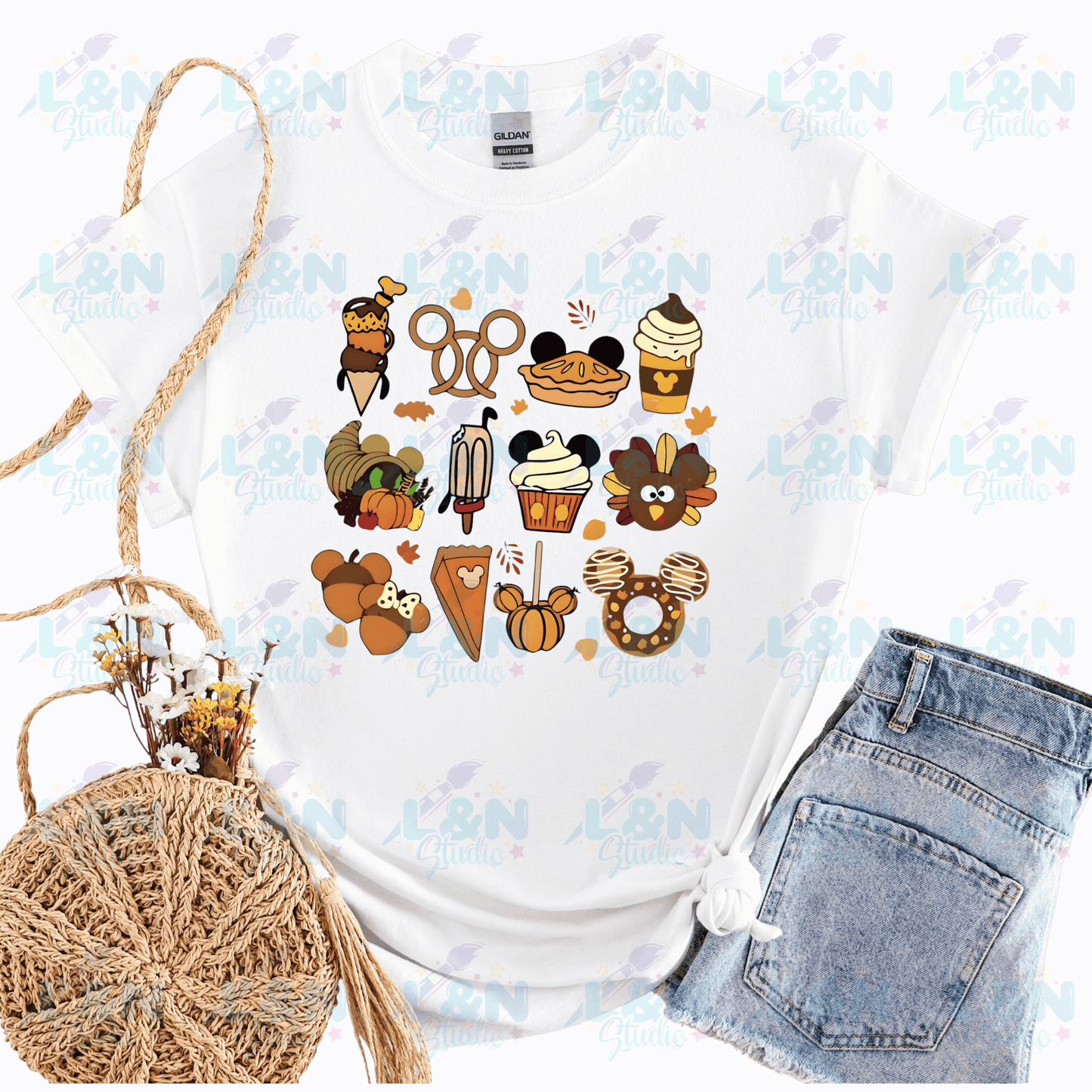 Mouse And Friends Thanksgivin