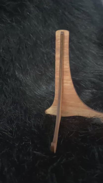 Mapa 3D de Puerto Rico en Madera y Acrylico pintado a mano

3D Puerto Rico island map in wood and acrylic hand painted.